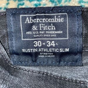Abercrombie & Fitch Rustin Athletic Slim